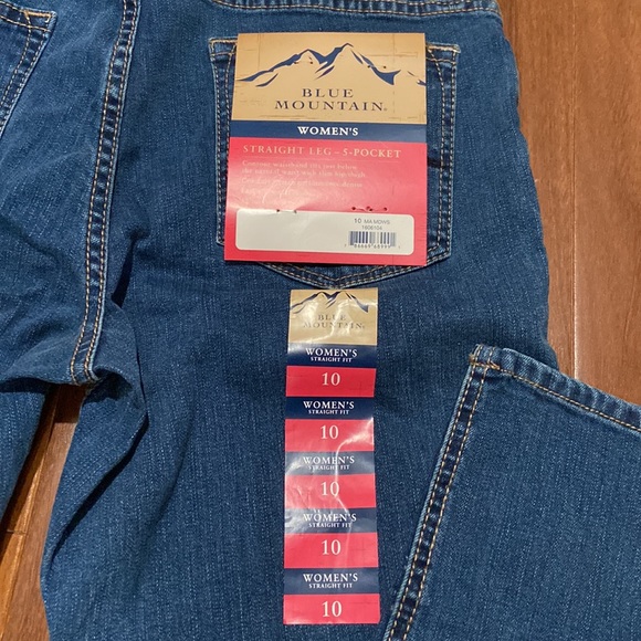NWT Women’s Blue Mountain Size 10 Jeans - Picture 4 of 9